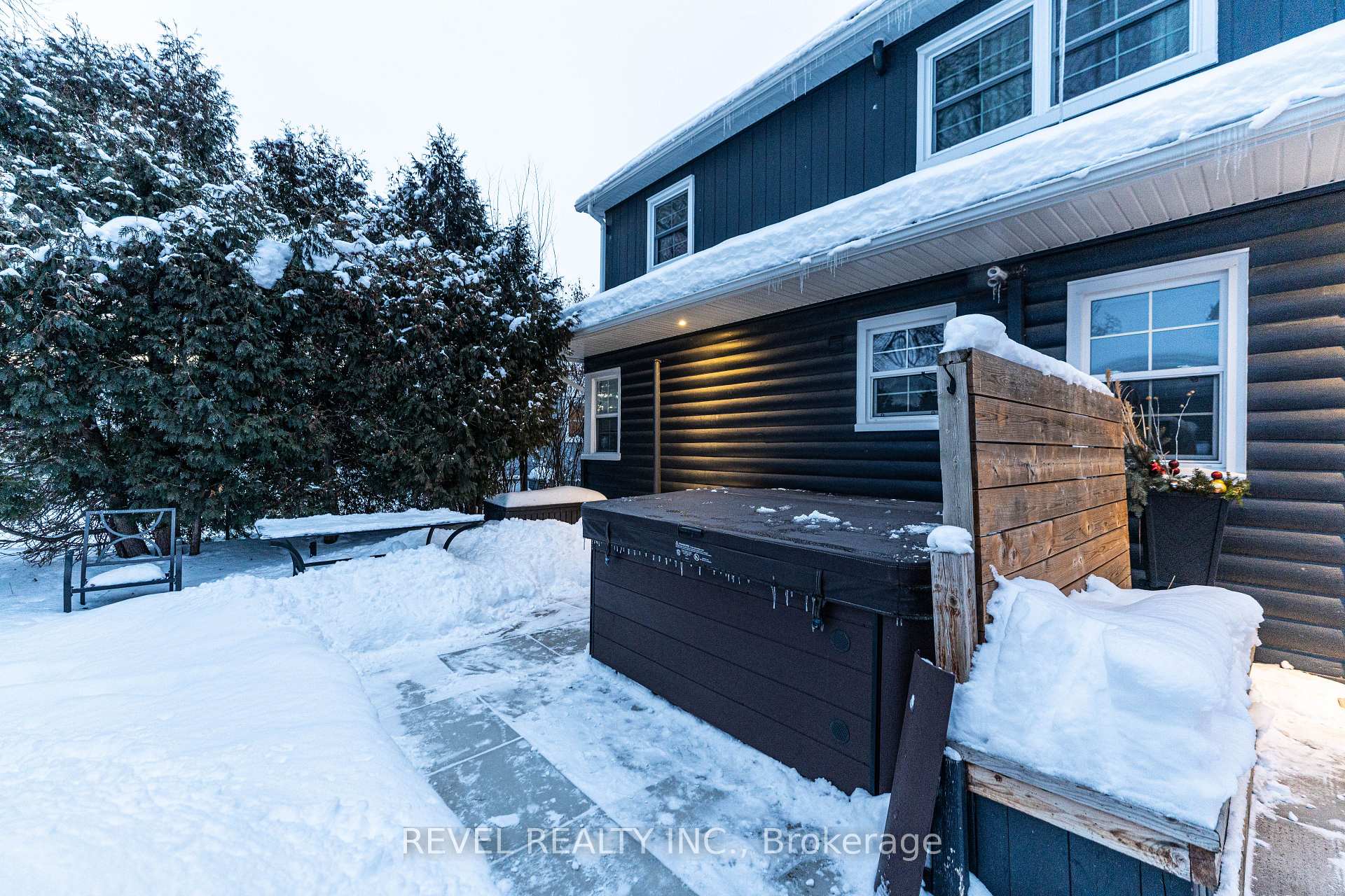 Photo 7 of 331 St Paul Street W, St. Catharines, Rykert/Vansickle — HOMEH