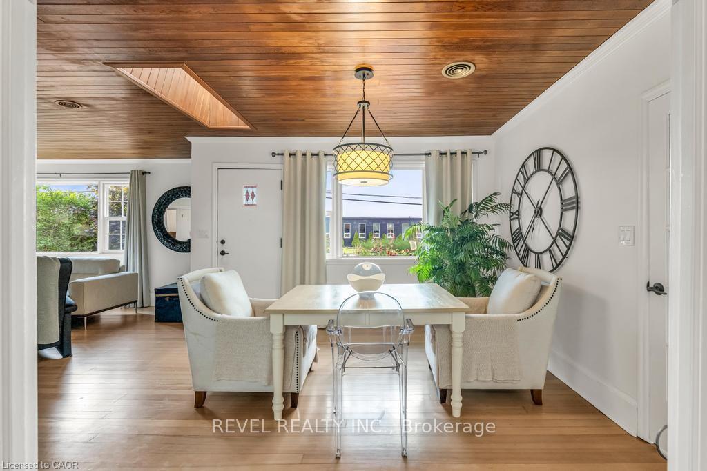 Photo 15 of 331 St Paul Street W, St. Catharines, Rykert/Vansickle — HOMEH