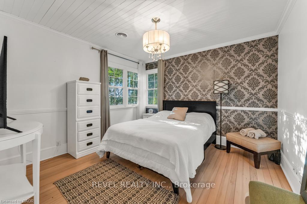 Photo 28 of 331 St Paul Street W, St. Catharines, Rykert/Vansickle — HOMEH