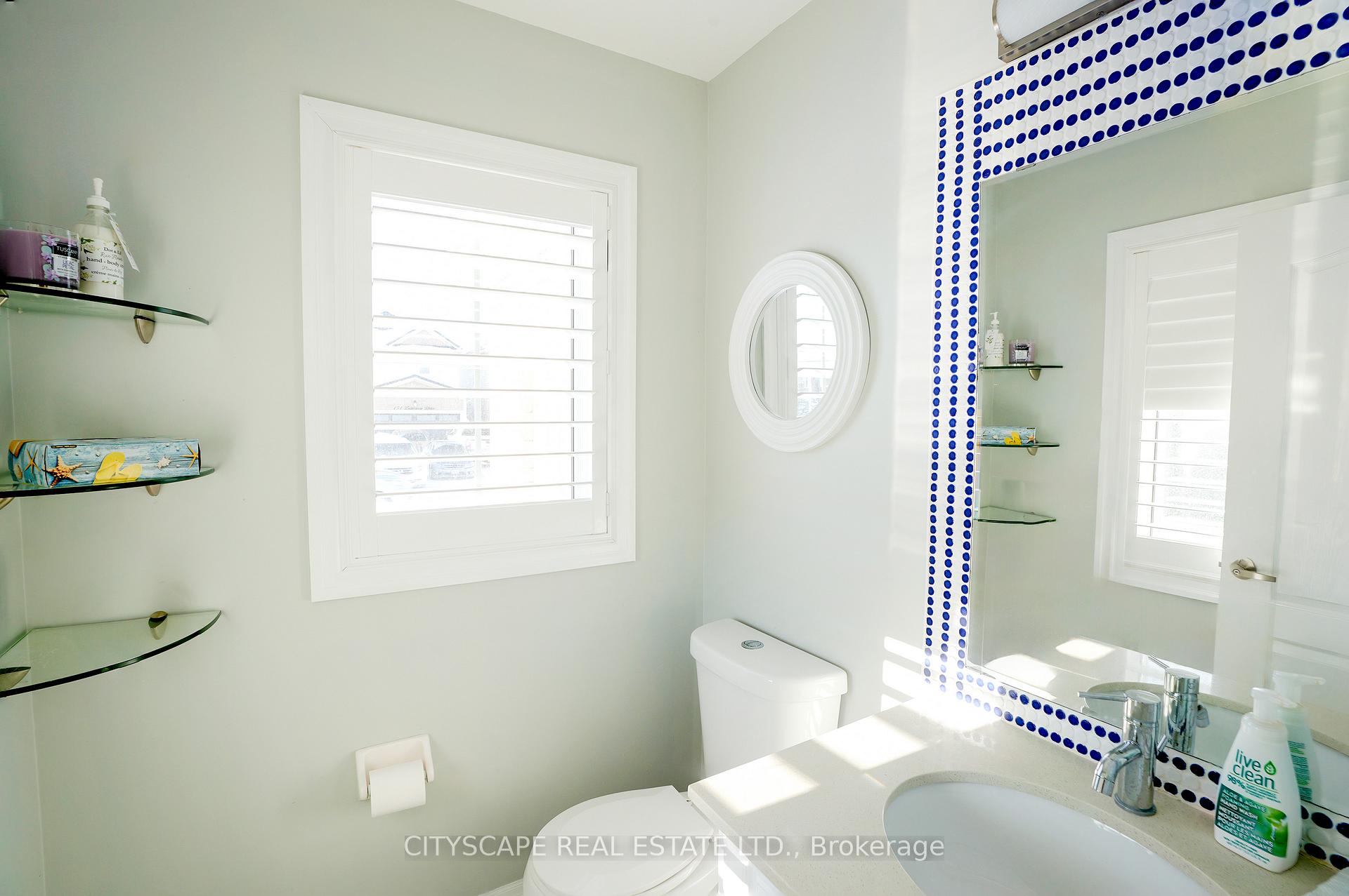 Photo 8 of 150 Leiterman Drive, Milton, Willmott — HOMEH