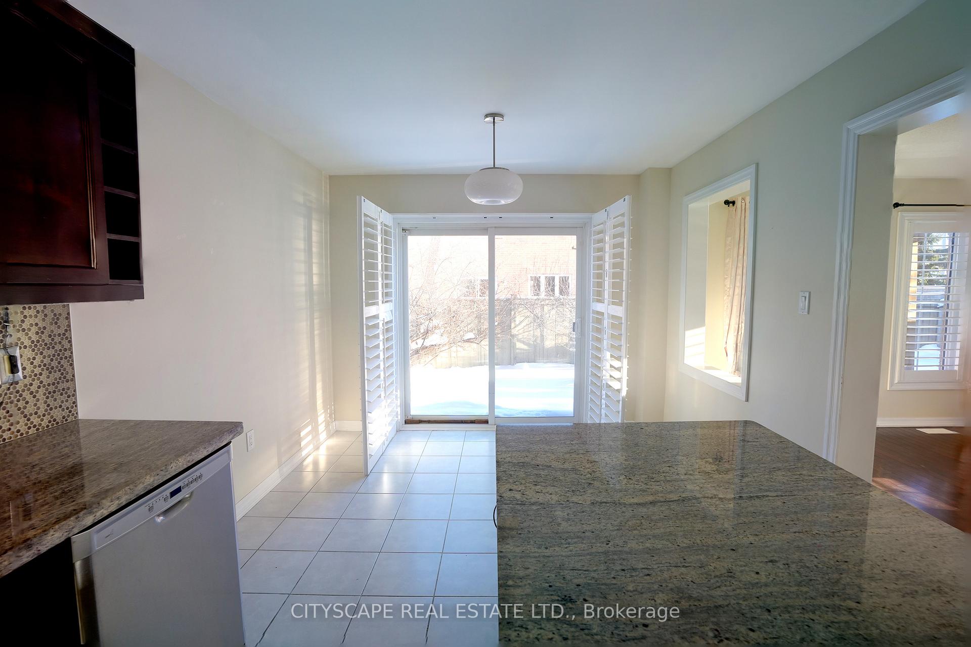Photo 7 of 150 Leiterman Drive, Milton, Willmott — HOMEH
