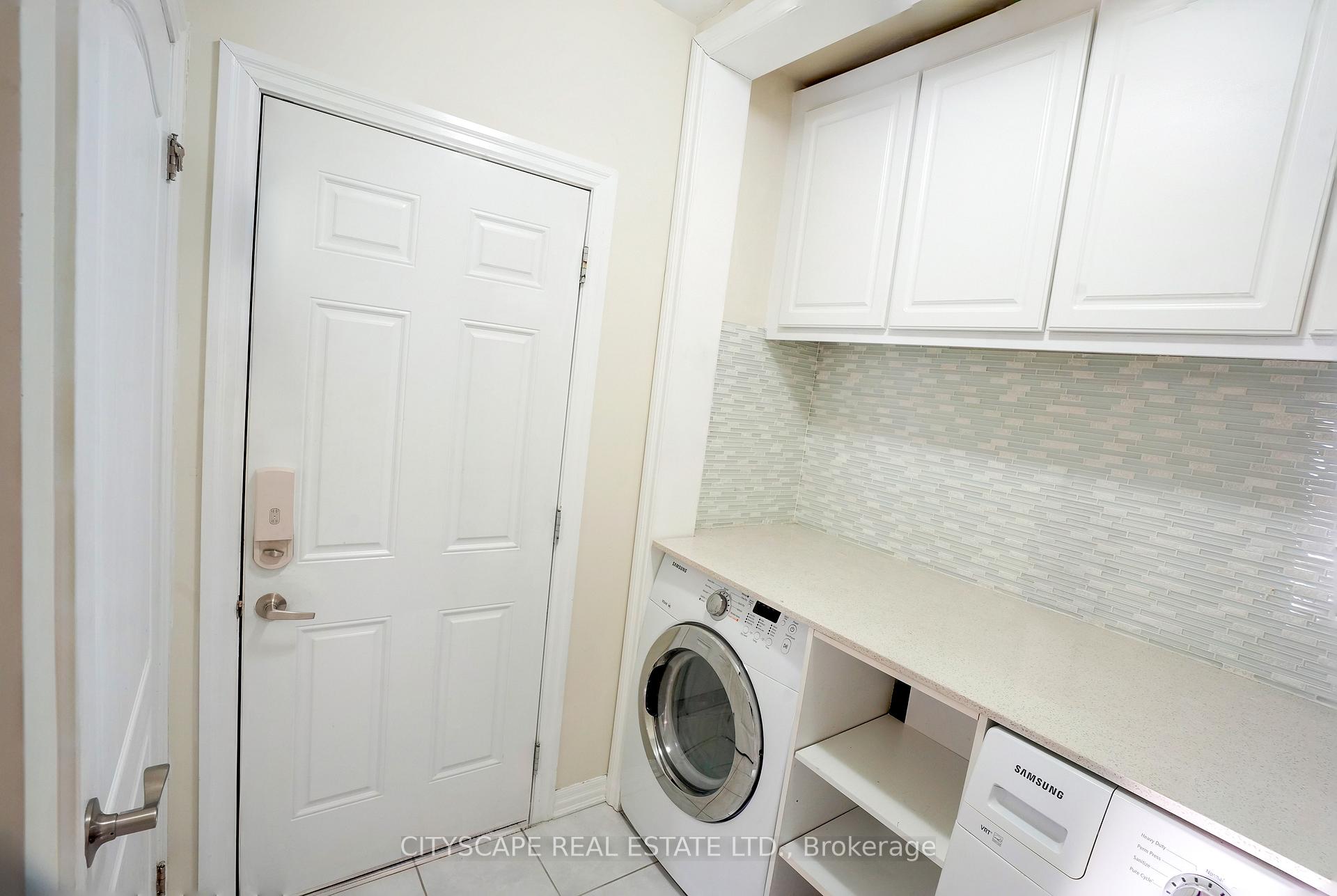 Photo 16 of 150 Leiterman Drive, Milton, Willmott — HOMEH