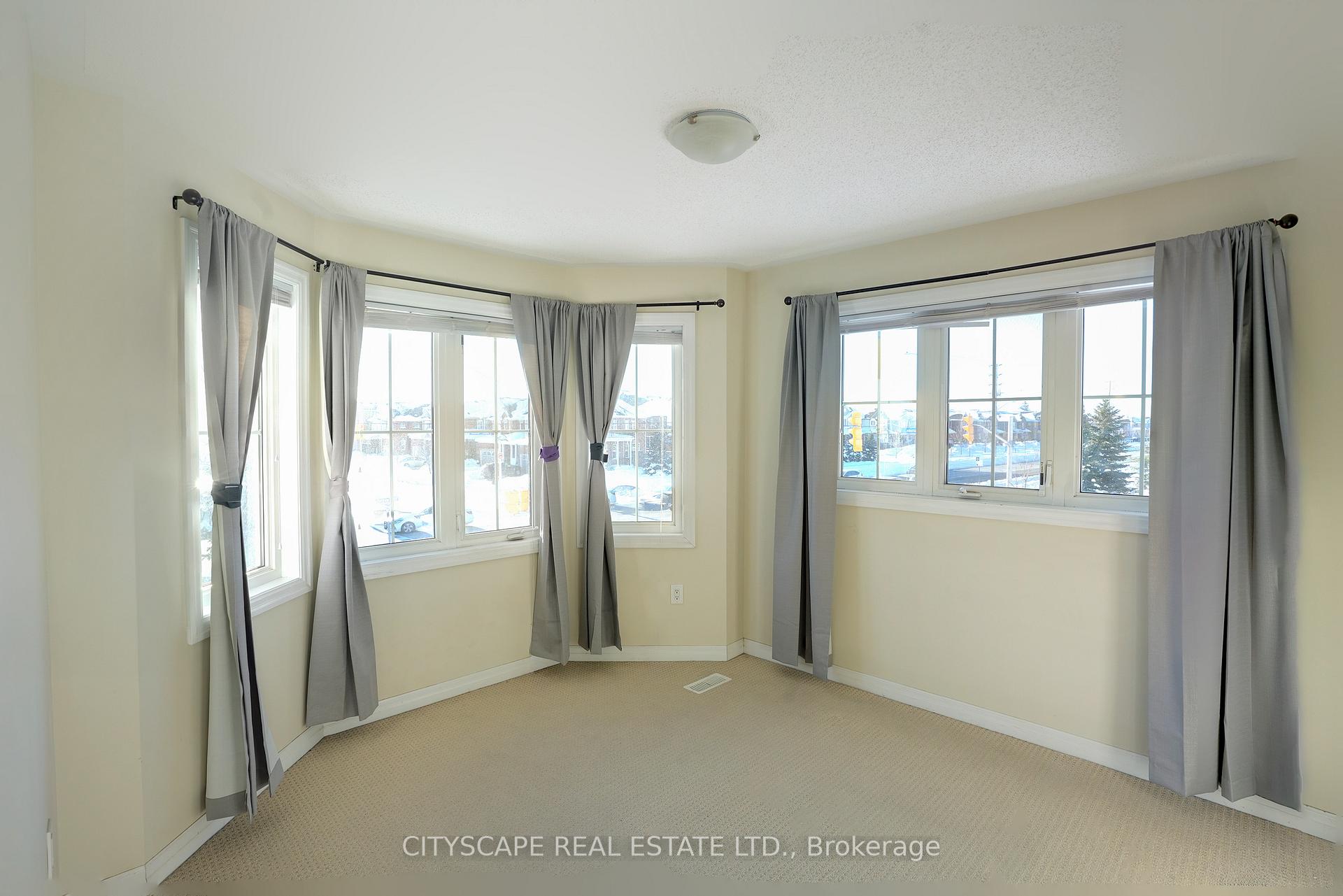 Photo 11 of 150 Leiterman Drive, Milton, Willmott — HOMEH