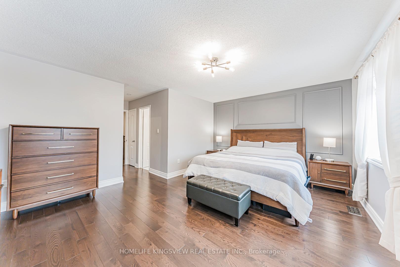 Photo 31 of 80 Giancola Crescent, Vaughan, Maple — HOMEH