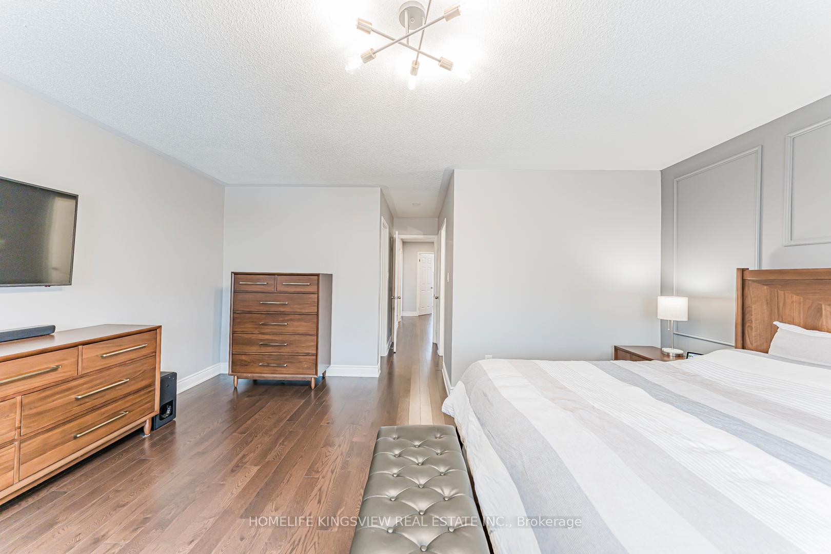 Photo 50 of 80 Giancola Crescent, Vaughan, Maple — HOMEH