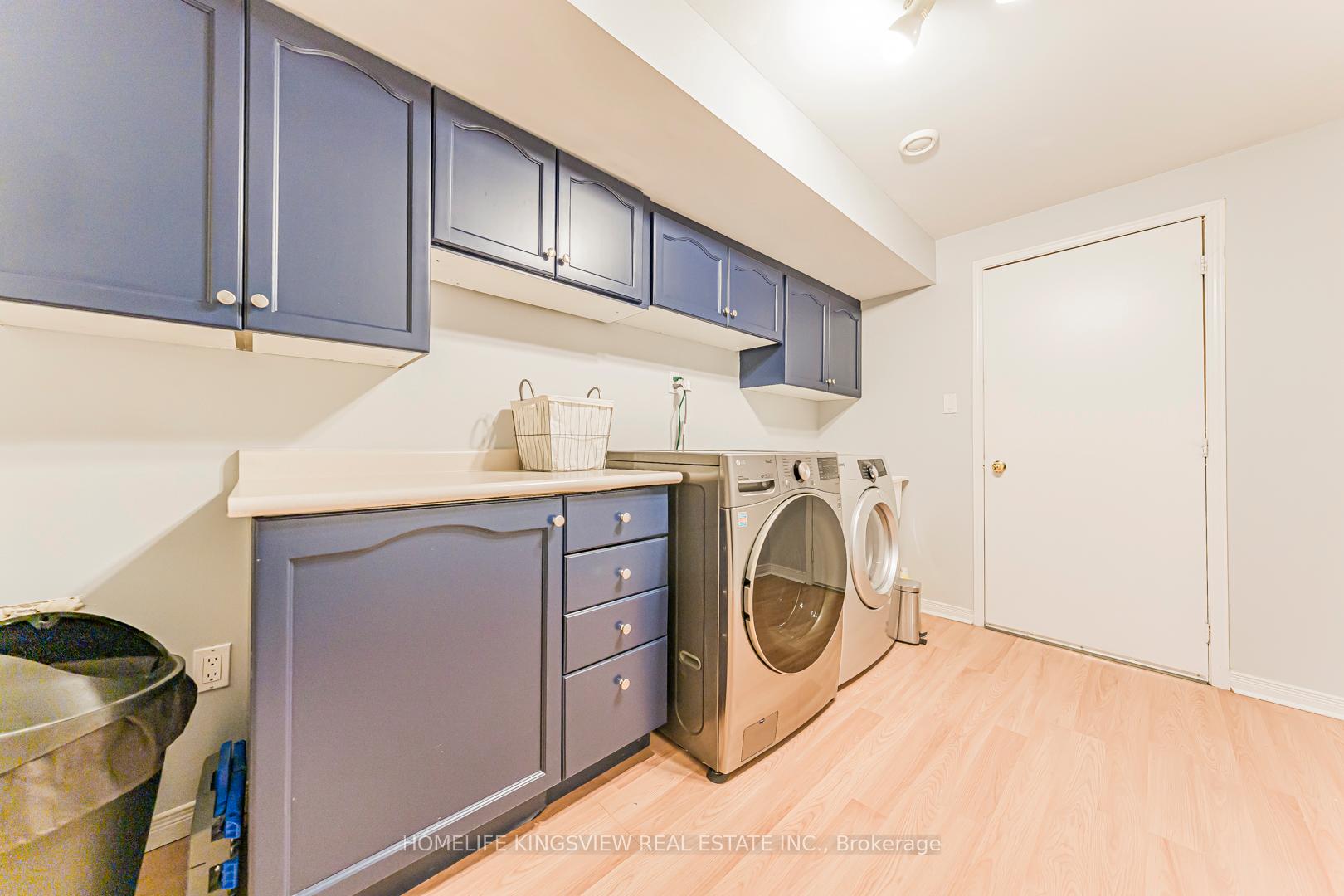 Photo 35 of 80 Giancola Crescent, Vaughan, Maple — HOMEH