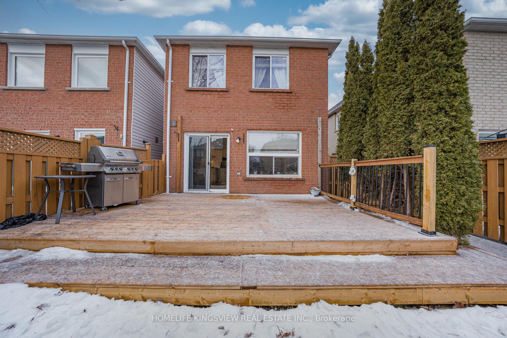 Photo 43 of 80 Giancola Crescent, Vaughan, Maple — HOMEH