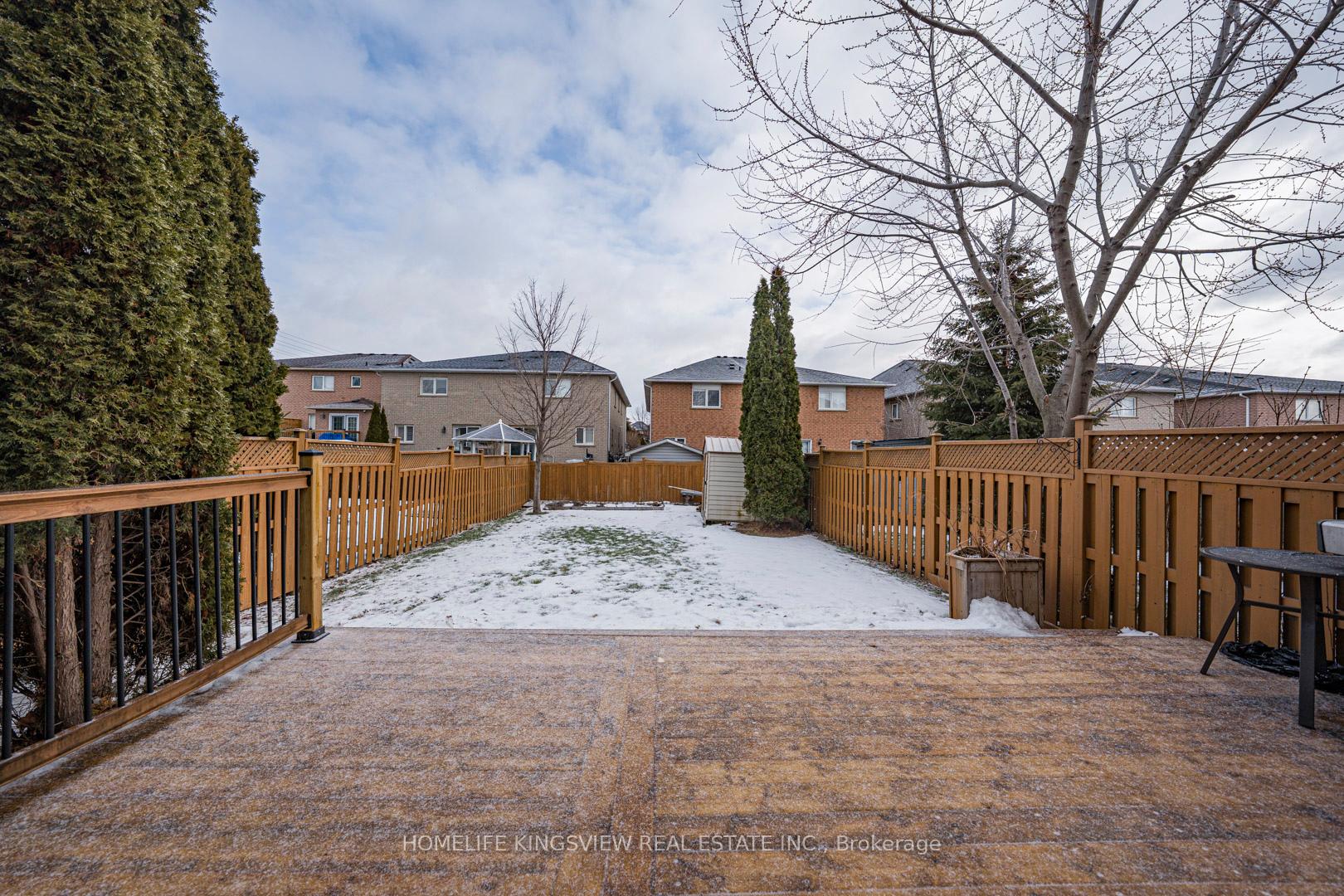 Photo 42 of 80 Giancola Crescent, Vaughan, Maple — HOMEH