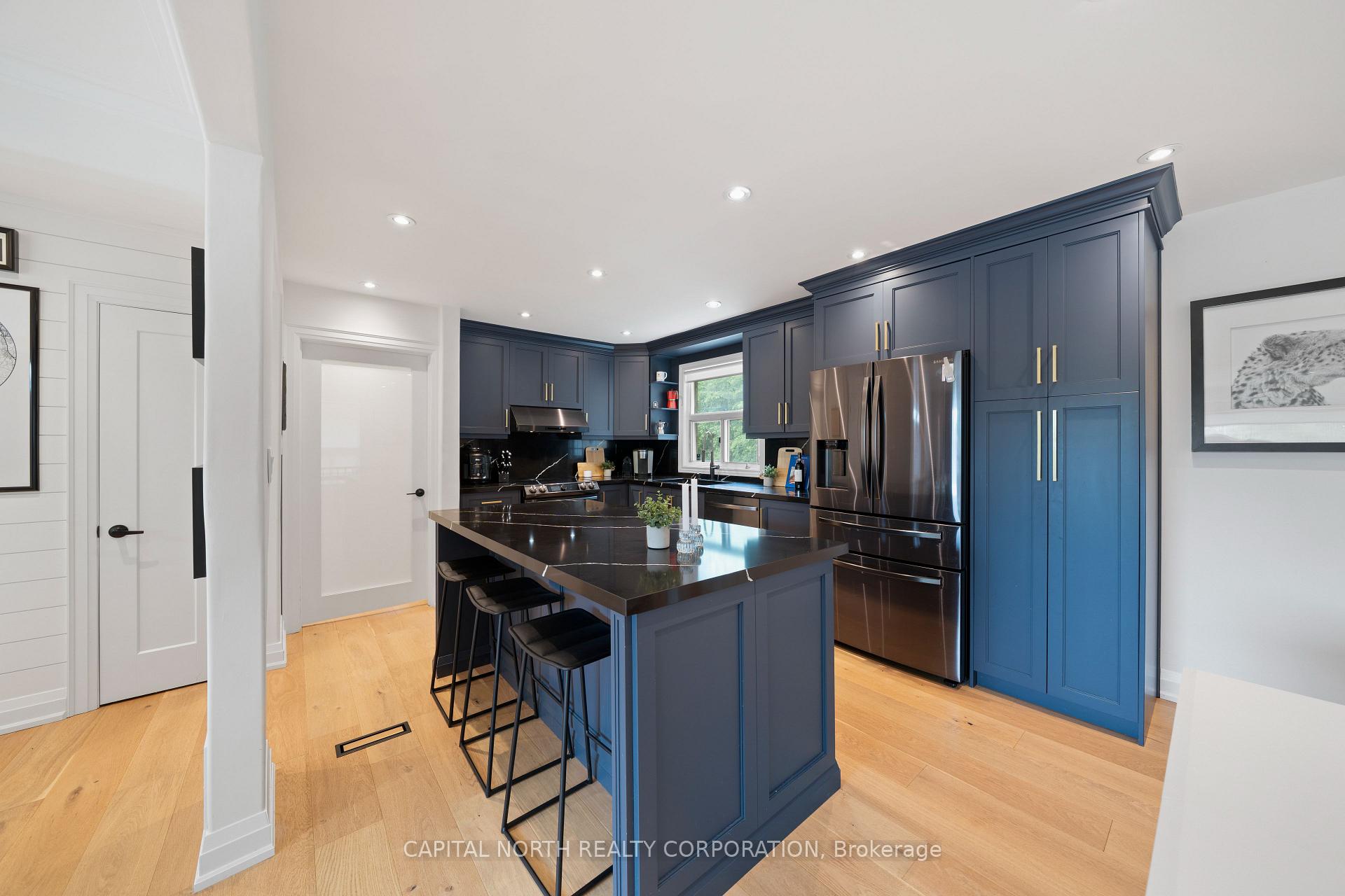 Photo 9 of 89 Hambly Avenue, King, King City — HOMEH