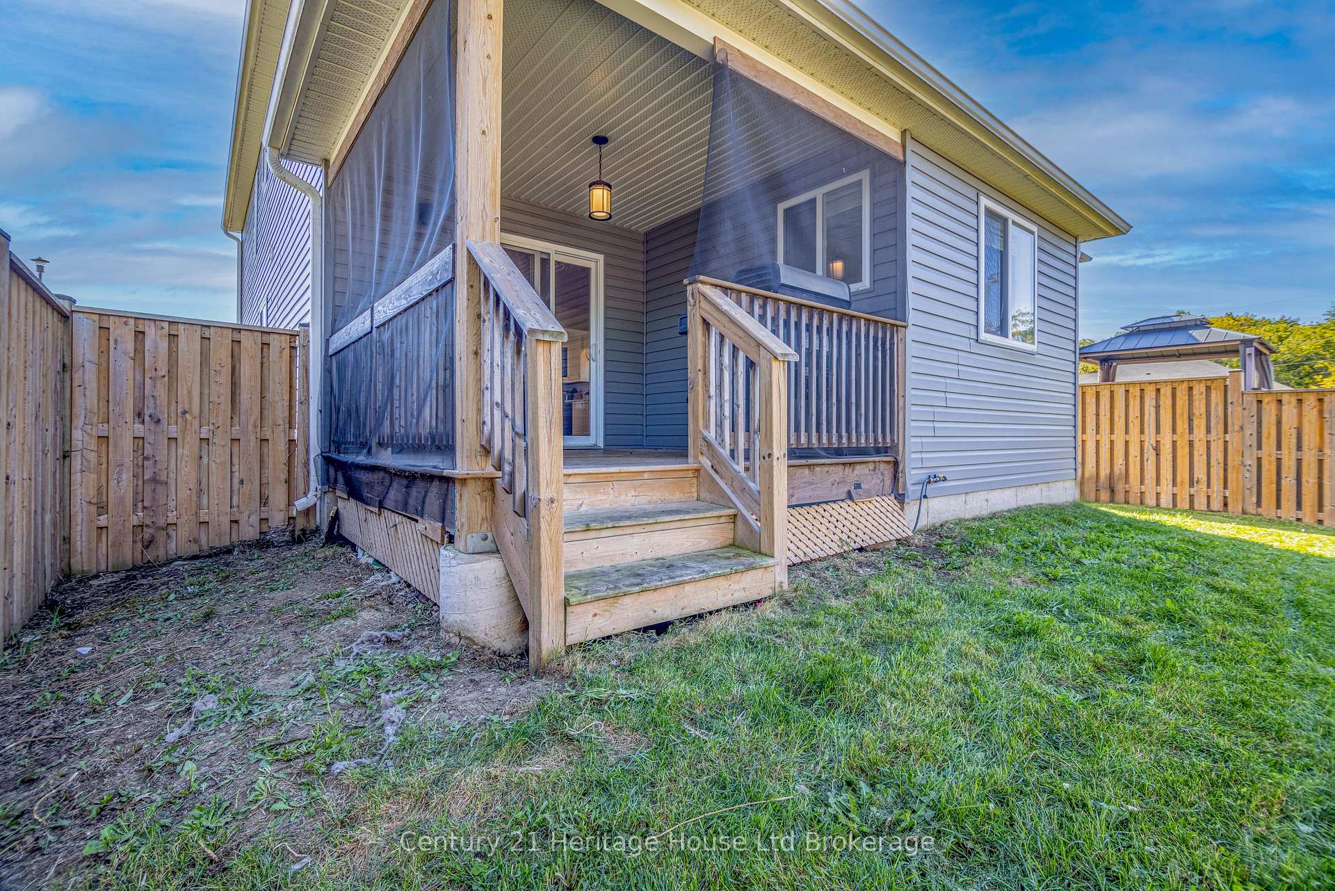 Photo 20 of 6 Sandy Court, Tillsonburg — HOMEH