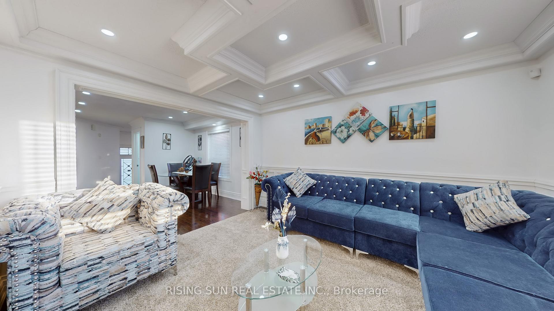 Photo 6 of 20 Bramoak Crescent, Brampton, Northwest Sandalwood Parkway — HOMEH