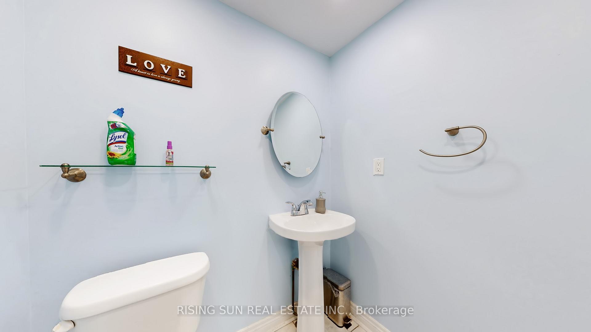 Photo 37 of 20 Bramoak Crescent, Brampton, Northwest Sandalwood Parkway — HOMEH