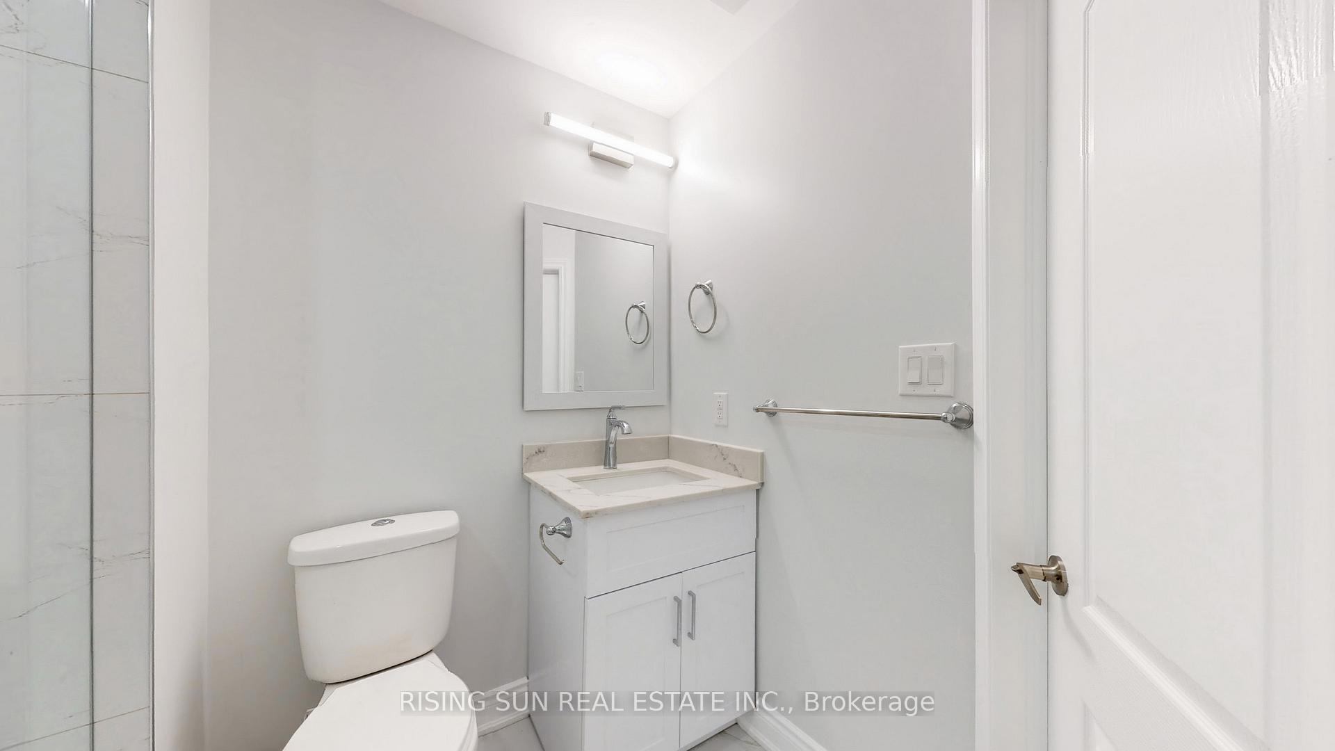 Photo 29 of 20 Bramoak Crescent, Brampton, Northwest Sandalwood Parkway — HOMEH