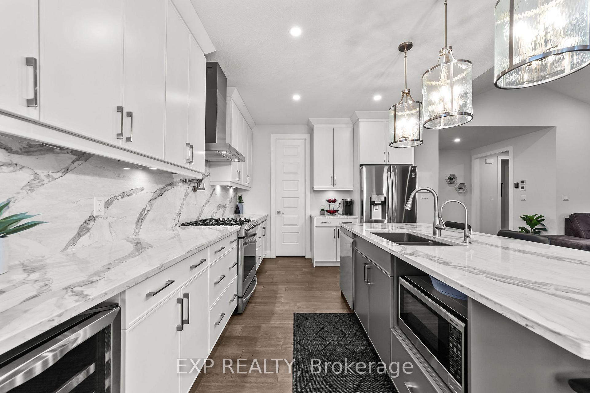Photo 11 of 6572 Calvert Drive, Strathroy-Caradoc, Rural Strathroy-Caradoc — HOMEH