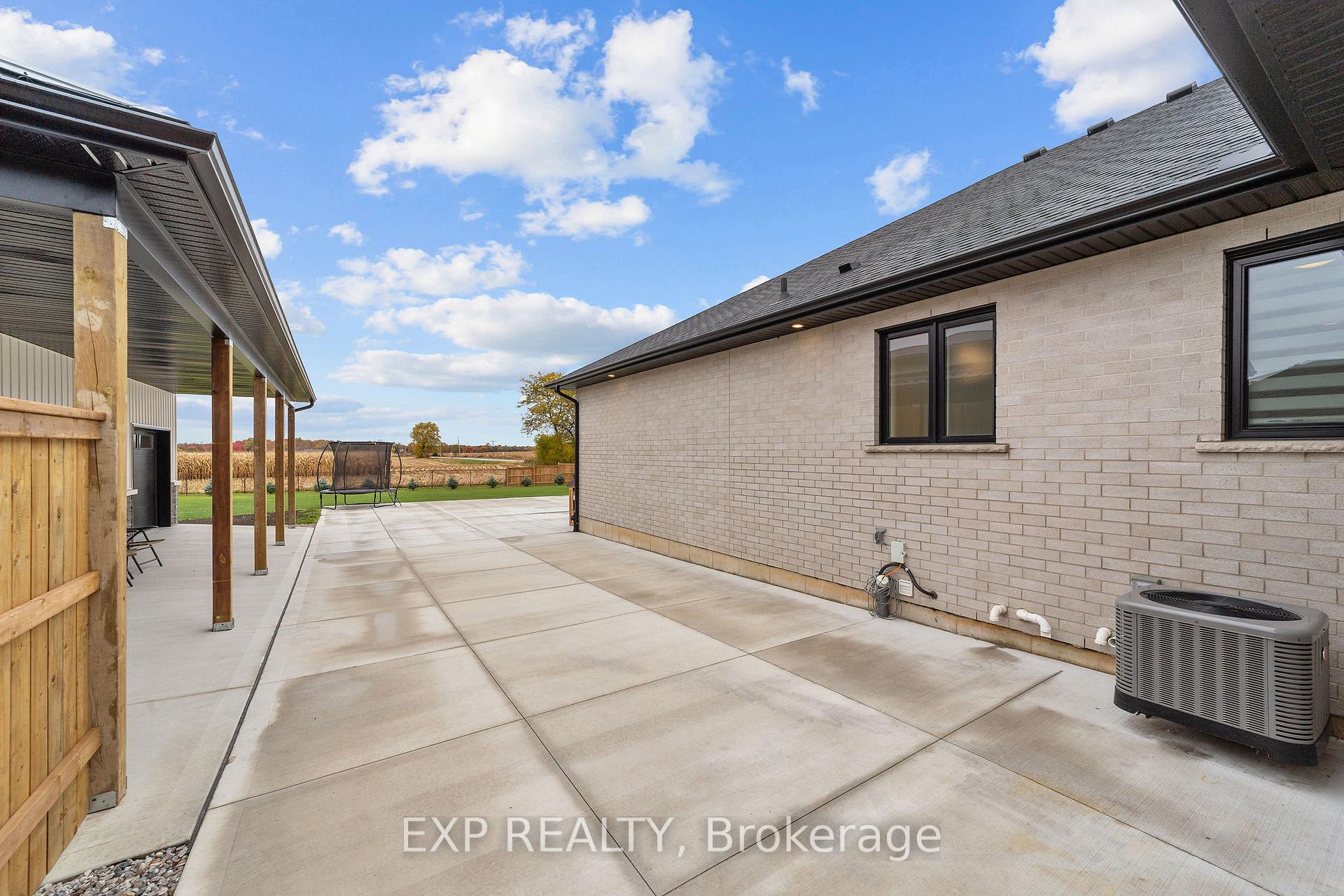 Photo 31 of 6572 Calvert Drive, Strathroy-Caradoc, Rural Strathroy-Caradoc — HOMEH
