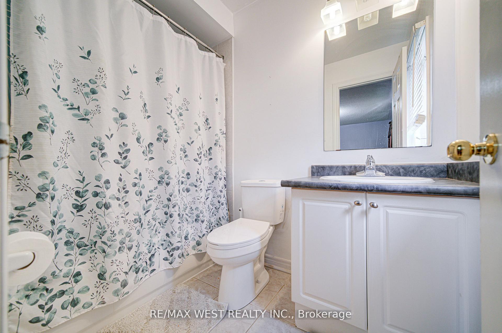 Photo 21 of 12 Eaglefield Gate, Brampton, Fletcher's Meadow — HOMEH