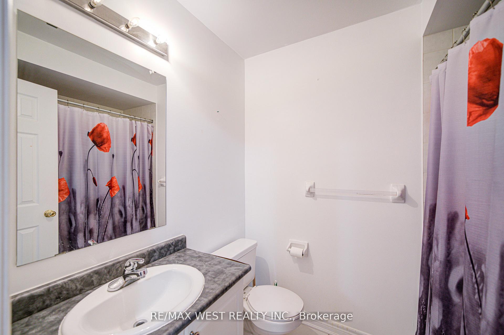 Photo 15 of 12 Eaglefield Gate, Brampton, Fletcher's Meadow — HOMEH