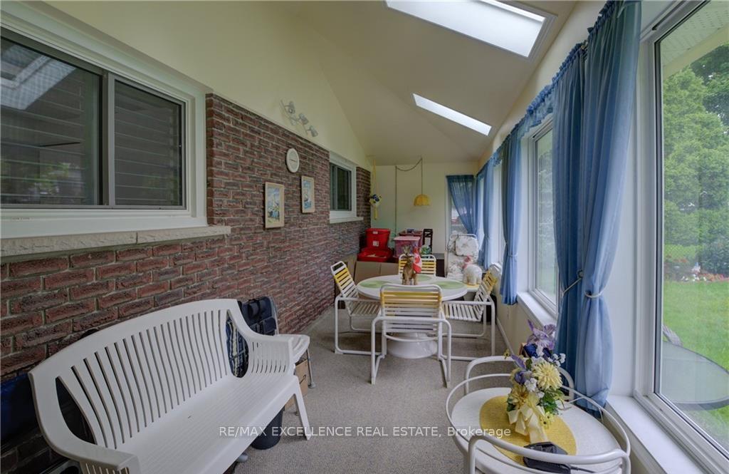 Photo 20 of 131 Gracefield Crescent, Kitchener — HOMEH