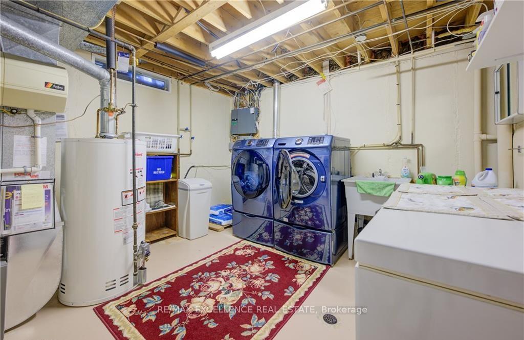 Photo 23 of 131 Gracefield Crescent, Kitchener — HOMEH