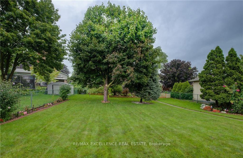Photo 24 of 131 Gracefield Crescent, Kitchener — HOMEH