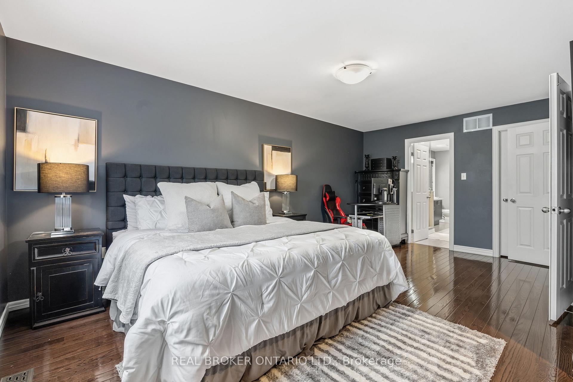 Photo 21 of 1432 Arborwood Drive, Oshawa, Taunton — HOMEH