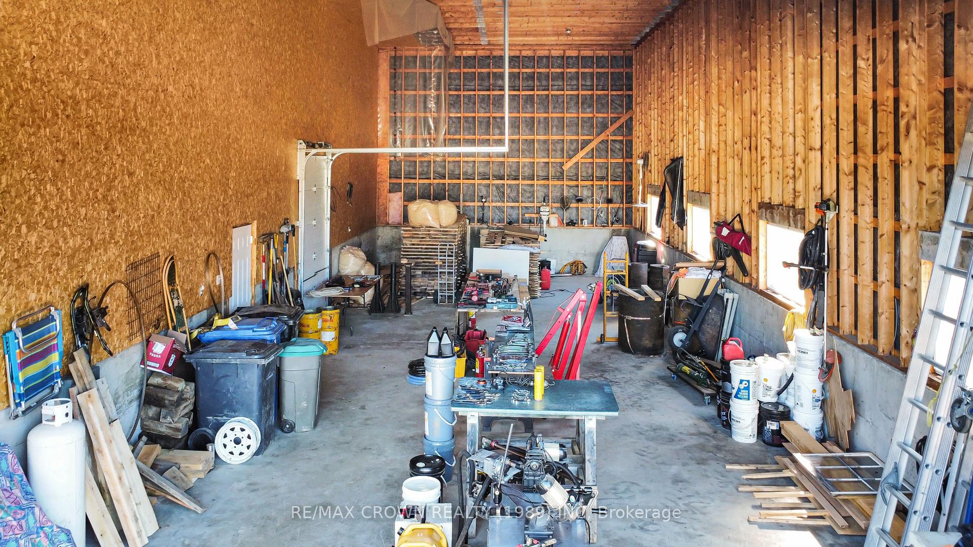 Photo 23 of 2027 Highway 11 W, Hearst — HOMEH