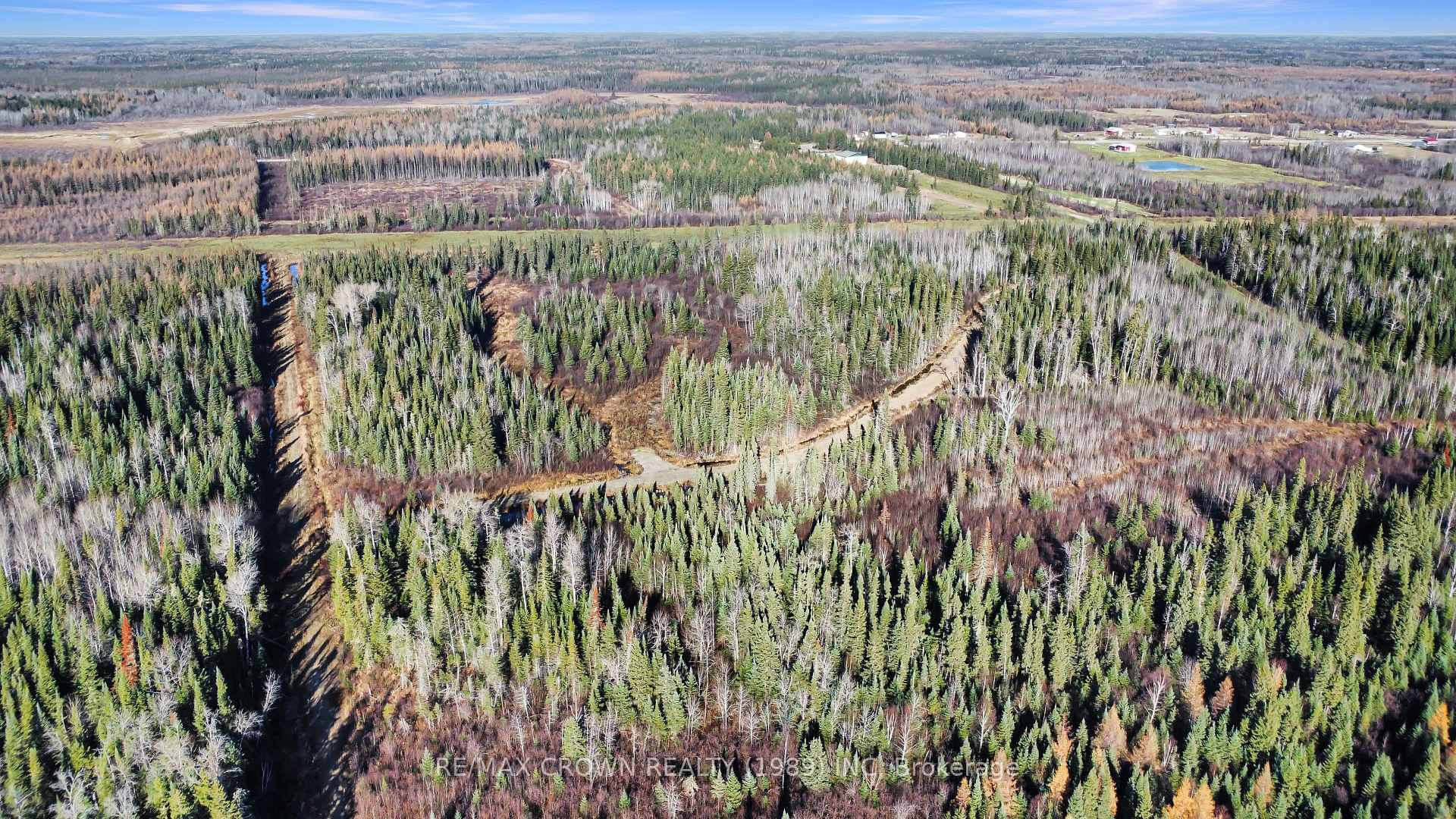 Photo 38 of 2027 Highway 11 W, Hearst — HOMEH