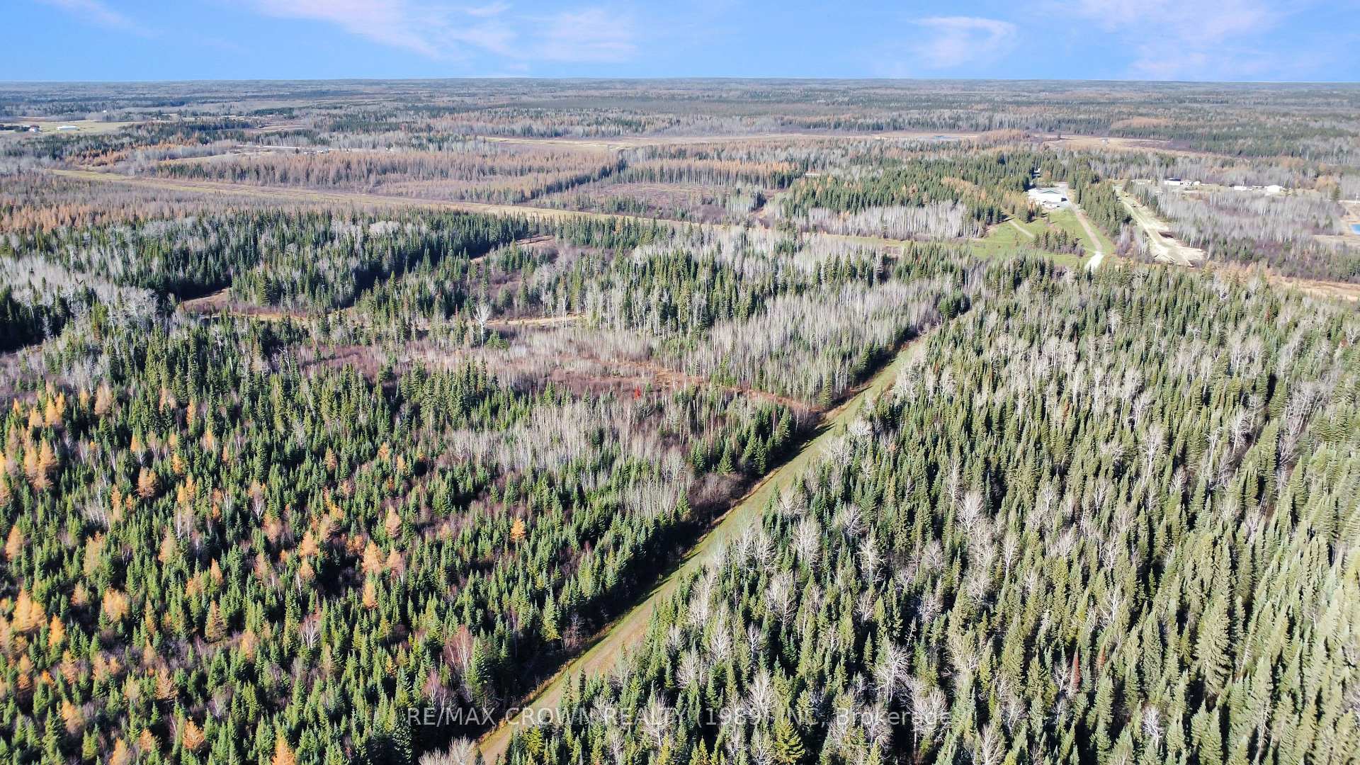 Photo 42 of 2027 Highway 11 W, Hearst — HOMEH