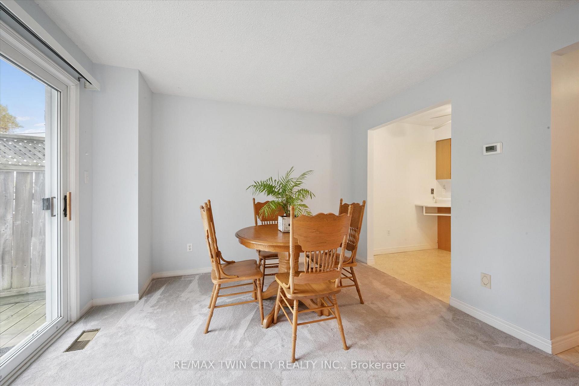 Photo 7 of 66 Benesfort Drive, Kitchener — HOMEH