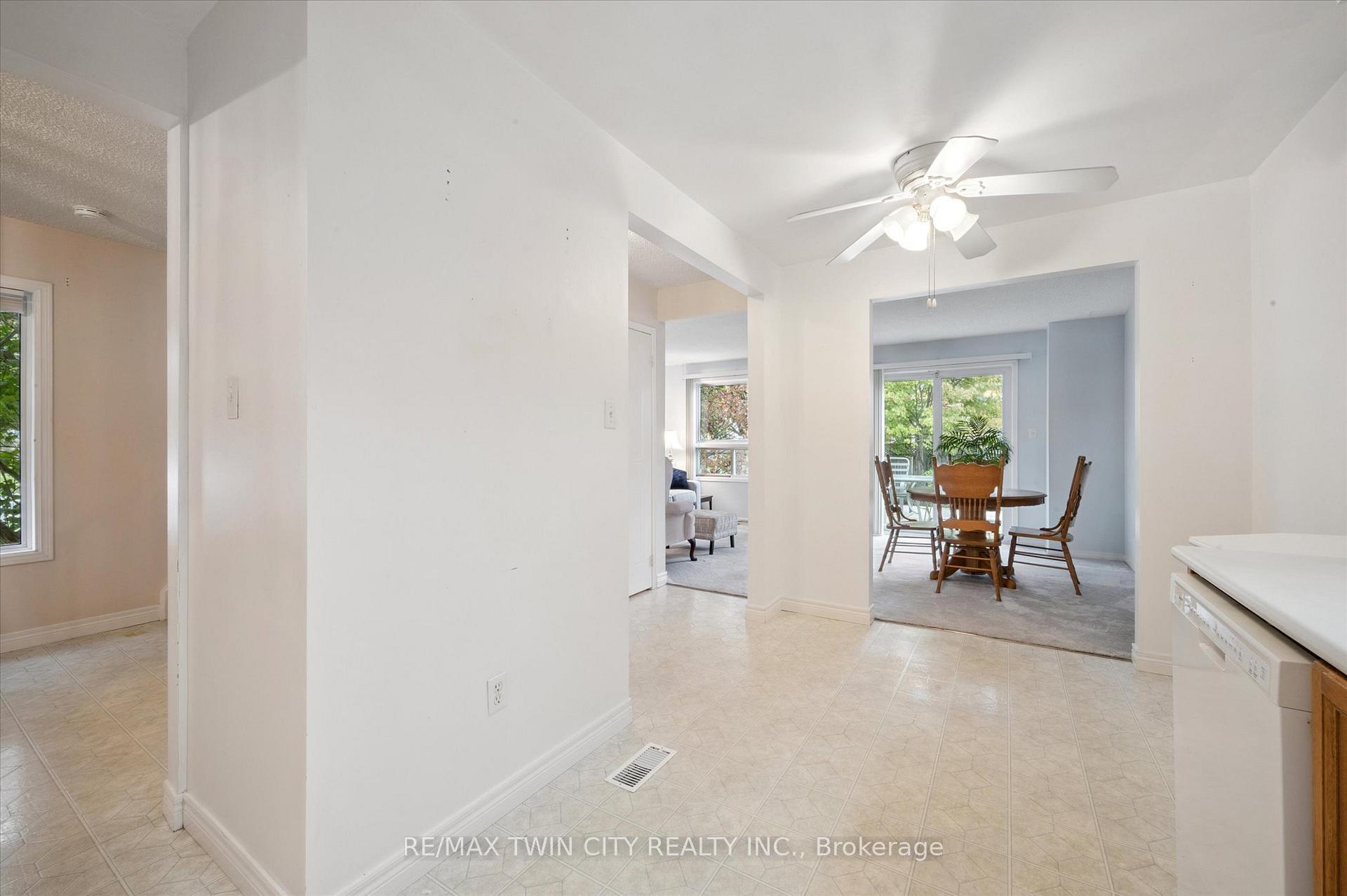 Photo 4 of 66 Benesfort Drive, Kitchener — HOMEH