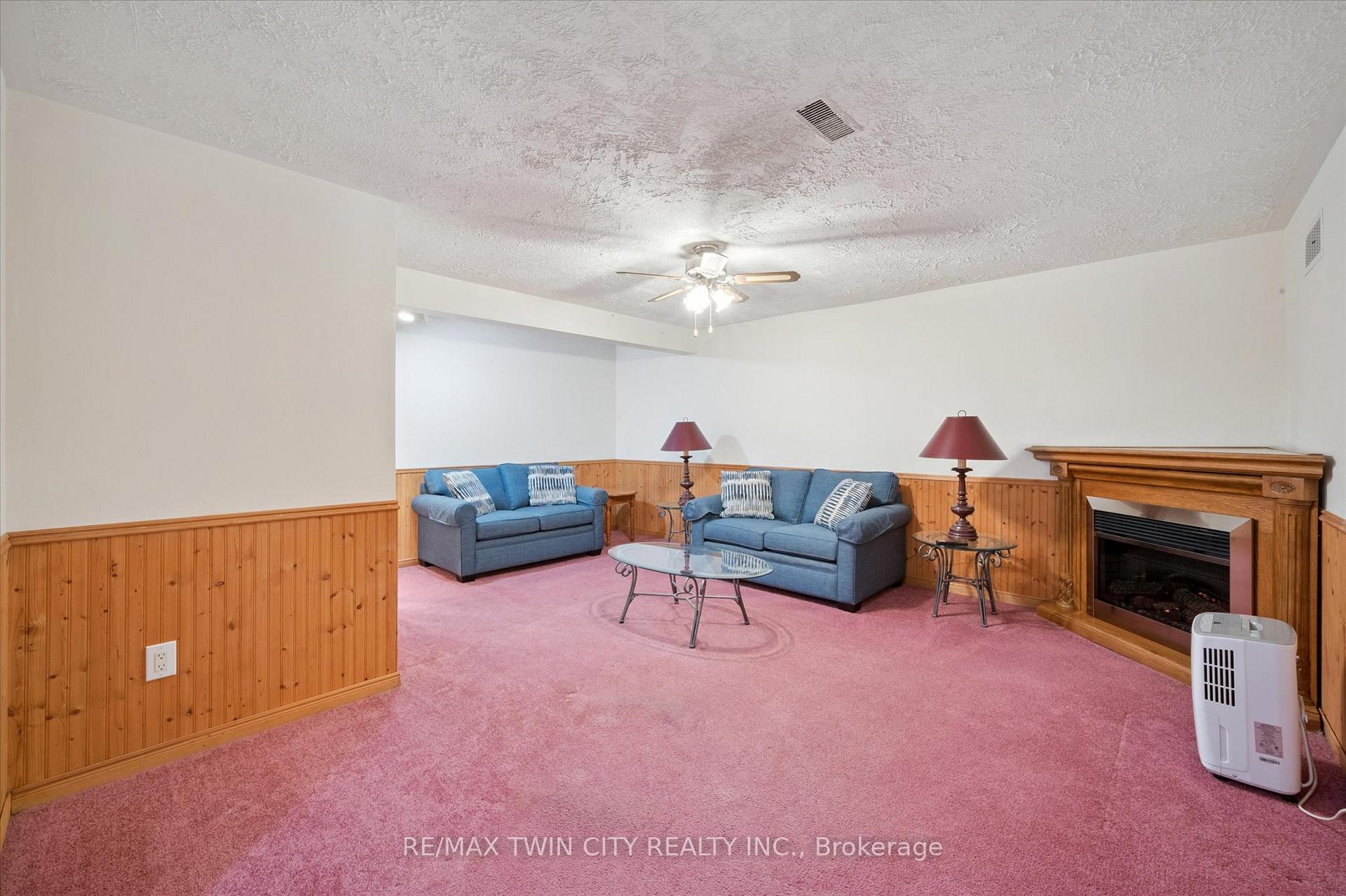 Photo 16 of 66 Benesfort Drive, Kitchener — HOMEH