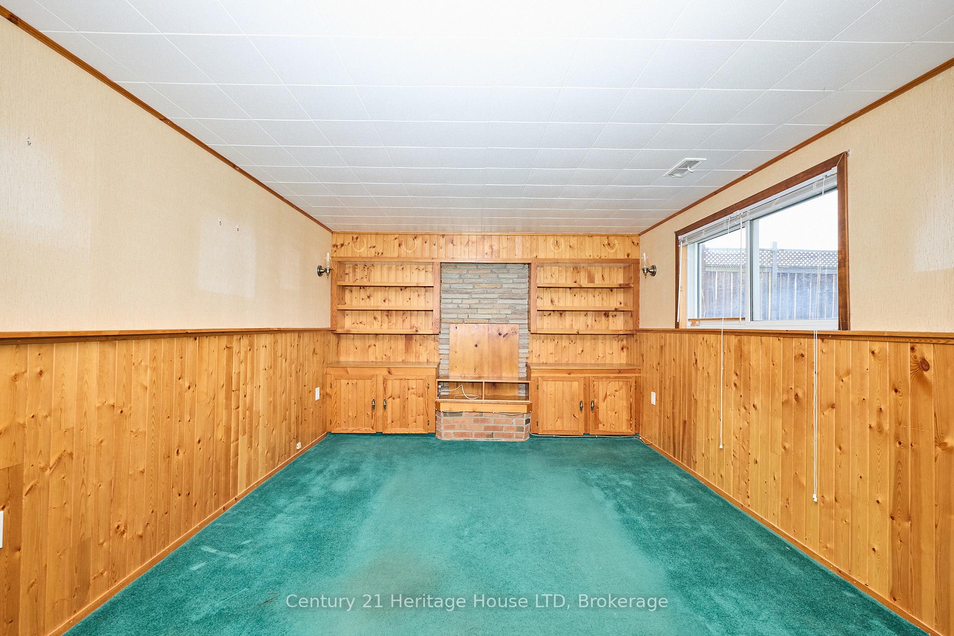 Photo 21 of 55 Windward Street, St. Catharines, Carlton/Bunting — HOMEH