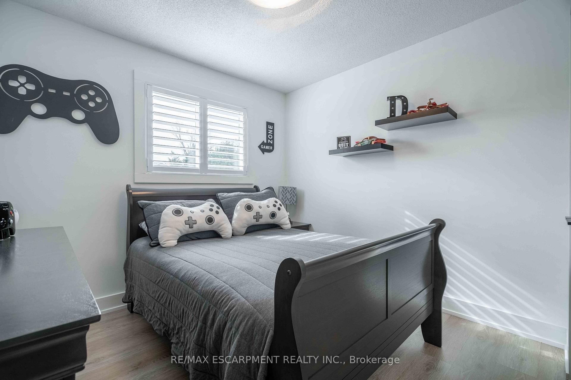 Photo 28 of 35 Quincy Court, Hamilton, Quinndale — HOMEH