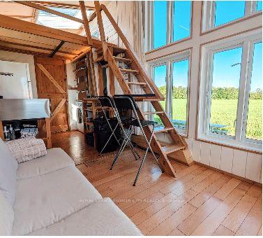 Photo 2 of 4023 3rd Line, King, Schomberg — HOMEH