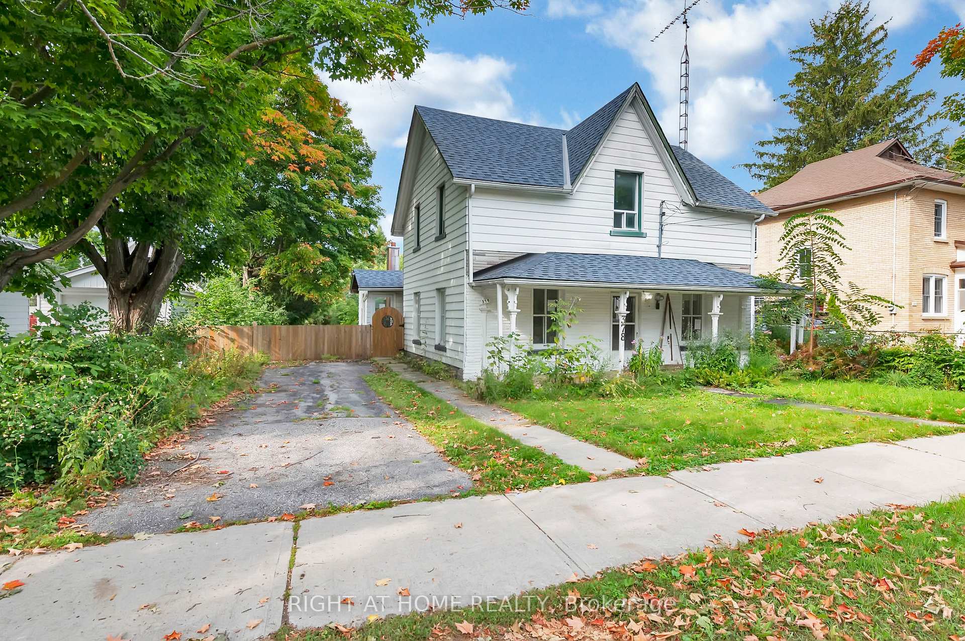 Photo 9 of 378 Main Street, Brock, Beaverton — HOMEH