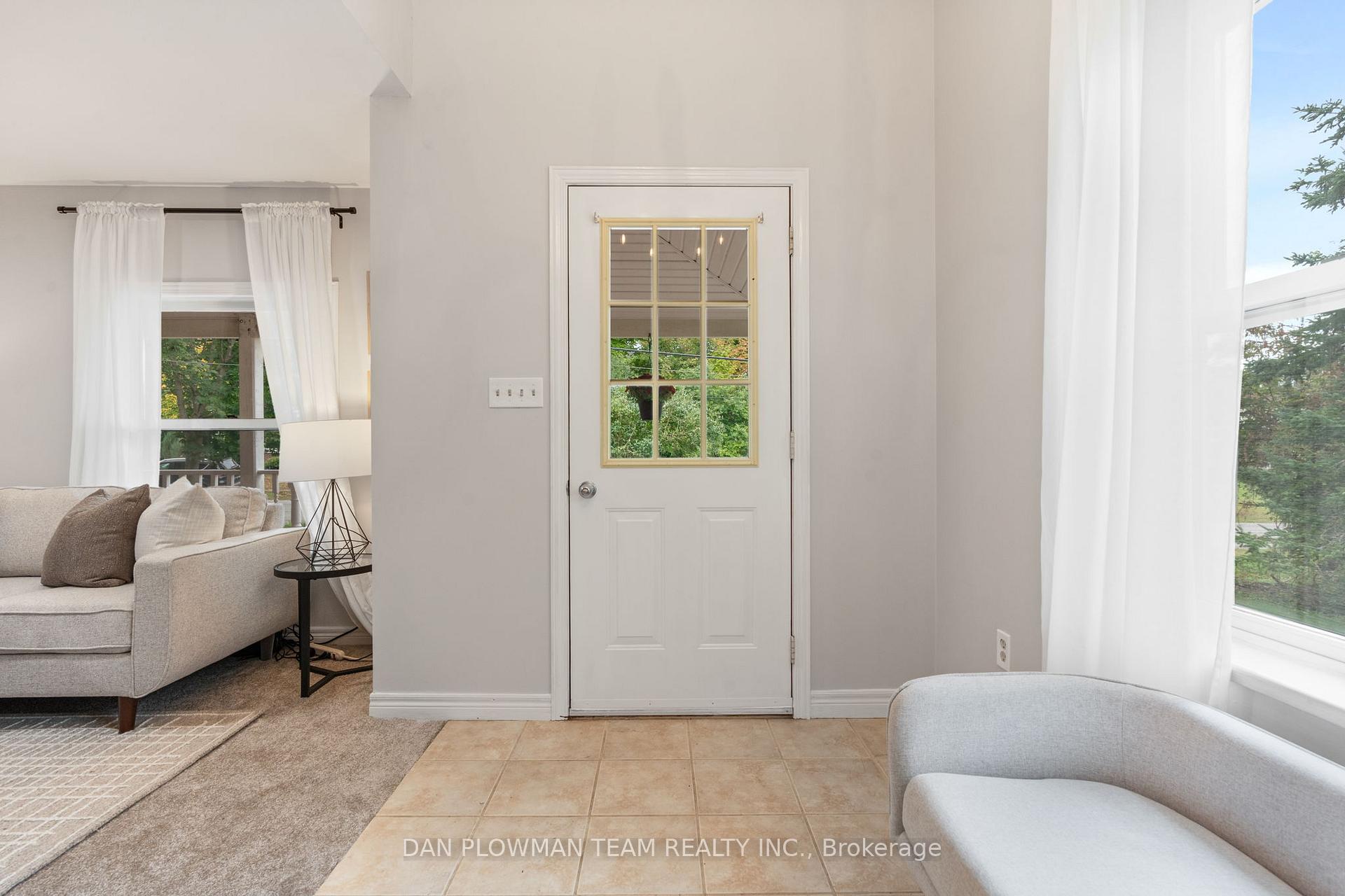 Photo 7 of 5274 Old Brock Road, Pickering, Rural Pickering — HOMEH
