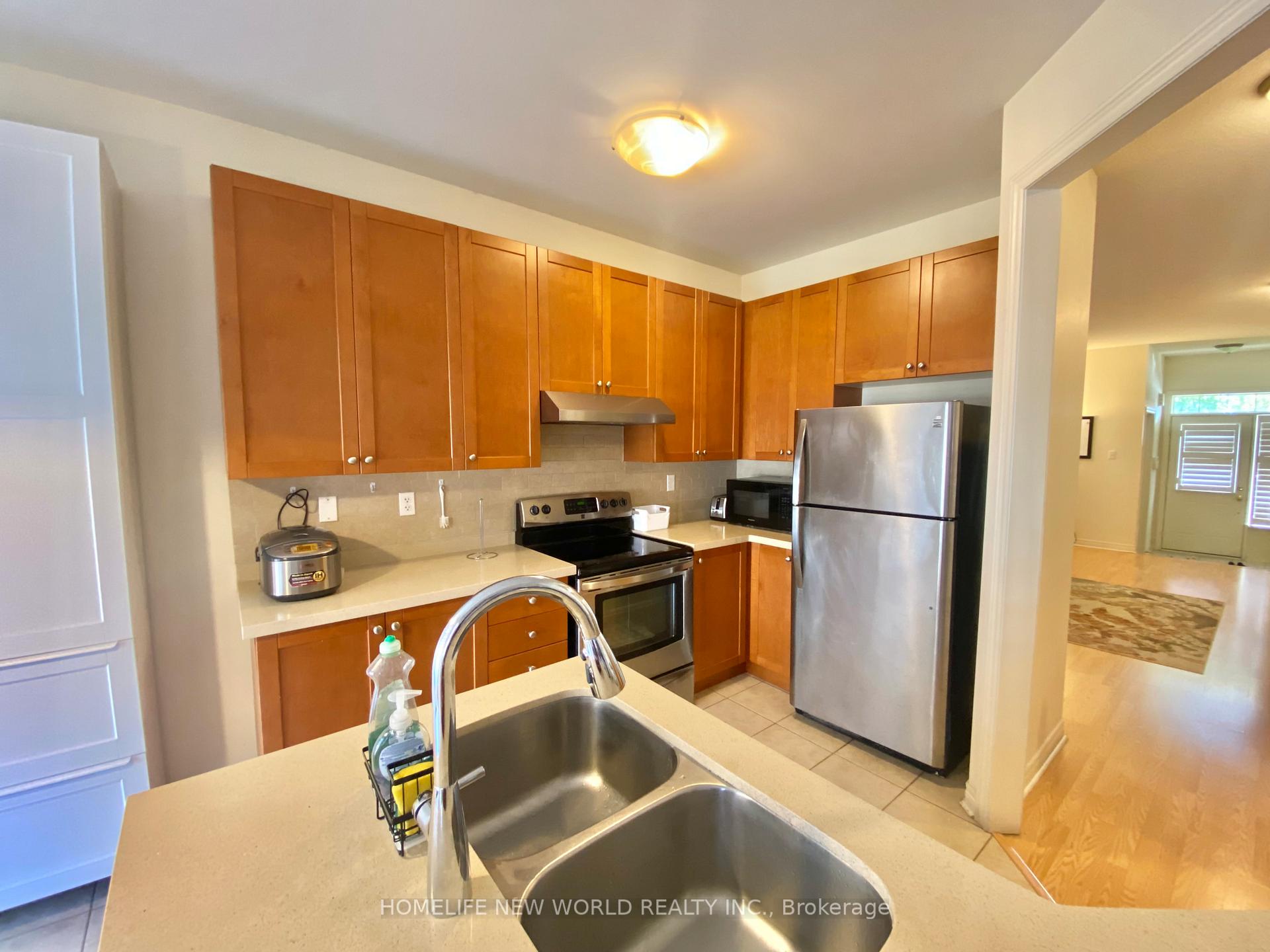 Photo 7 of 5480 Bellaggio Crescent, Mississauga, East Credit — HOMEH