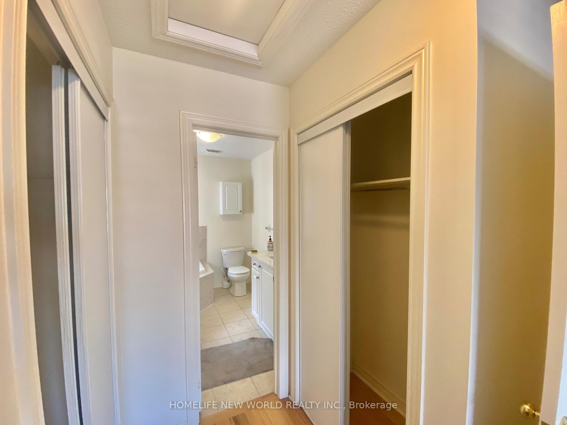 Photo 17 of 5480 Bellaggio Crescent, Mississauga, East Credit — HOMEH