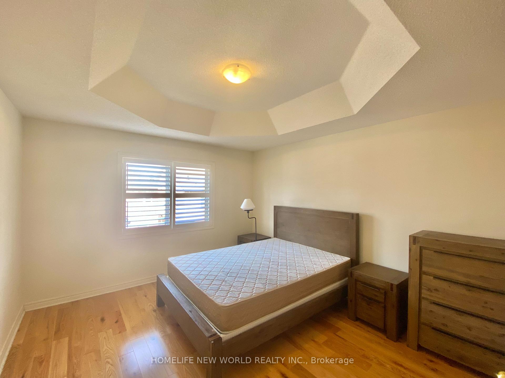 Photo 9 of 5480 Bellaggio Crescent, Mississauga, East Credit — HOMEH