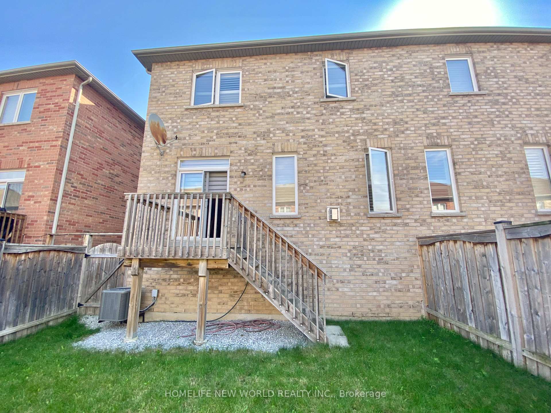Photo 24 of 5480 Bellaggio Crescent, Mississauga, East Credit — HOMEH