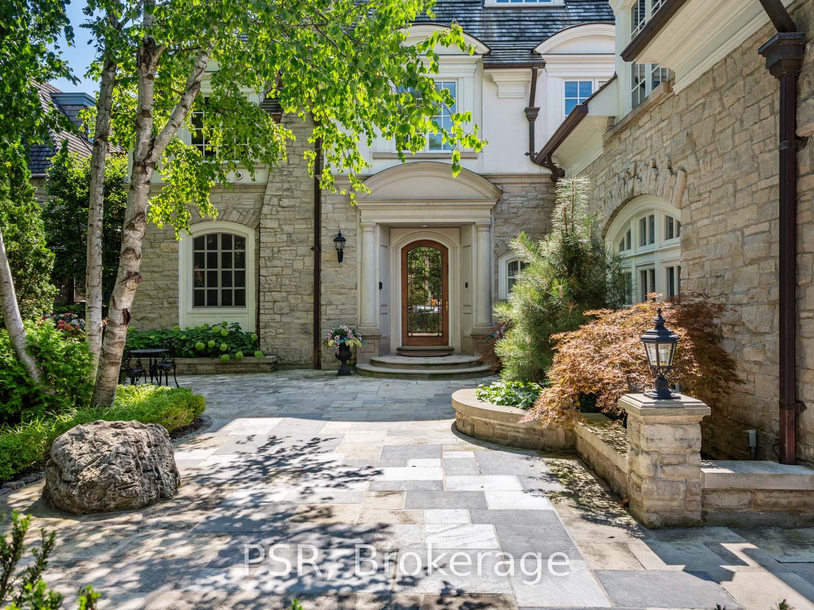 Photo 4 of 37 Strathearn Road, Toronto, Humewood-Cedarvale — HOMEH