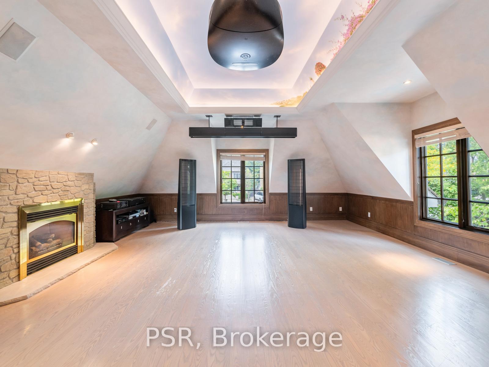 Photo 21 of 37 Strathearn Road, Toronto, Humewood-Cedarvale — HOMEH