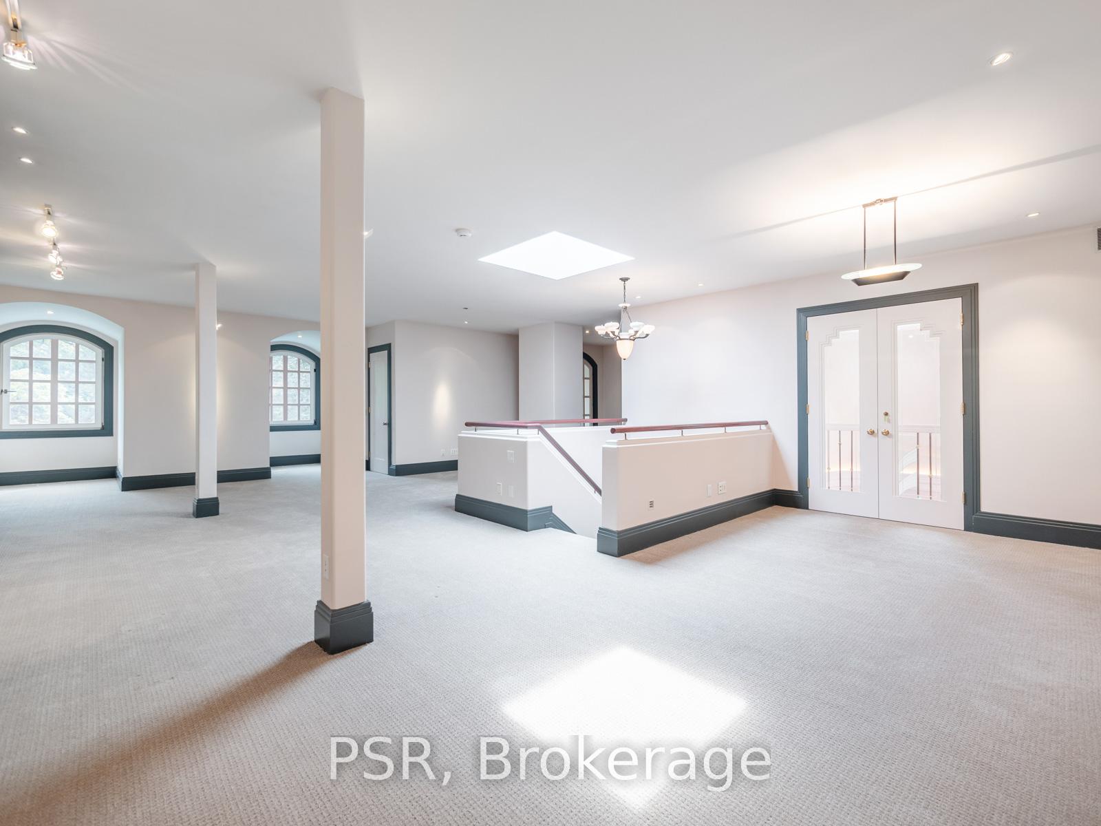 Photo 24 of 37 Strathearn Road, Toronto, Humewood-Cedarvale — HOMEH