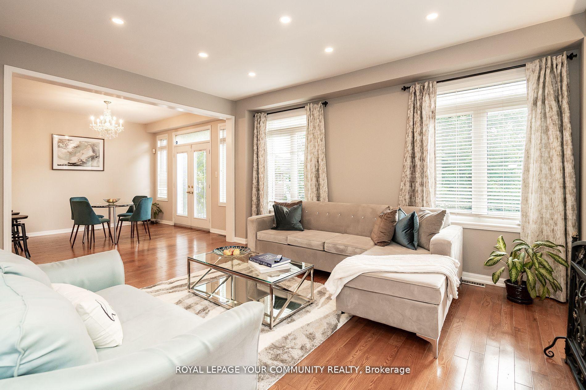 Photo 3 of 116 Winchester Terrace, Barrie, Innis-Shore — HOMEH