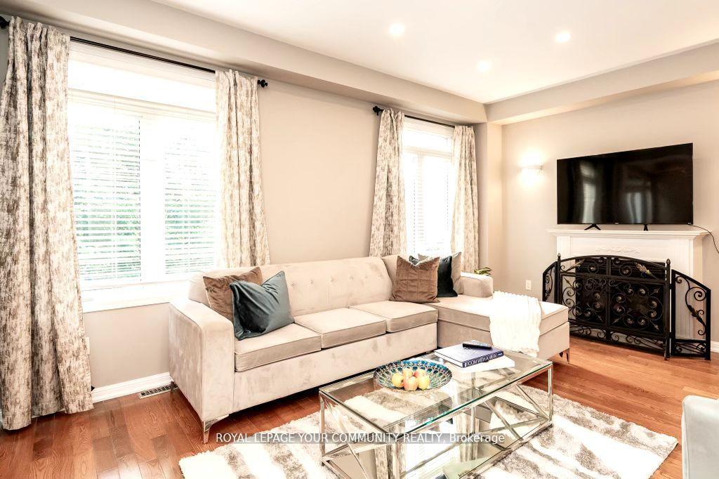 Photo 8 of 116 Winchester Terrace, Barrie, Innis-Shore — HOMEH