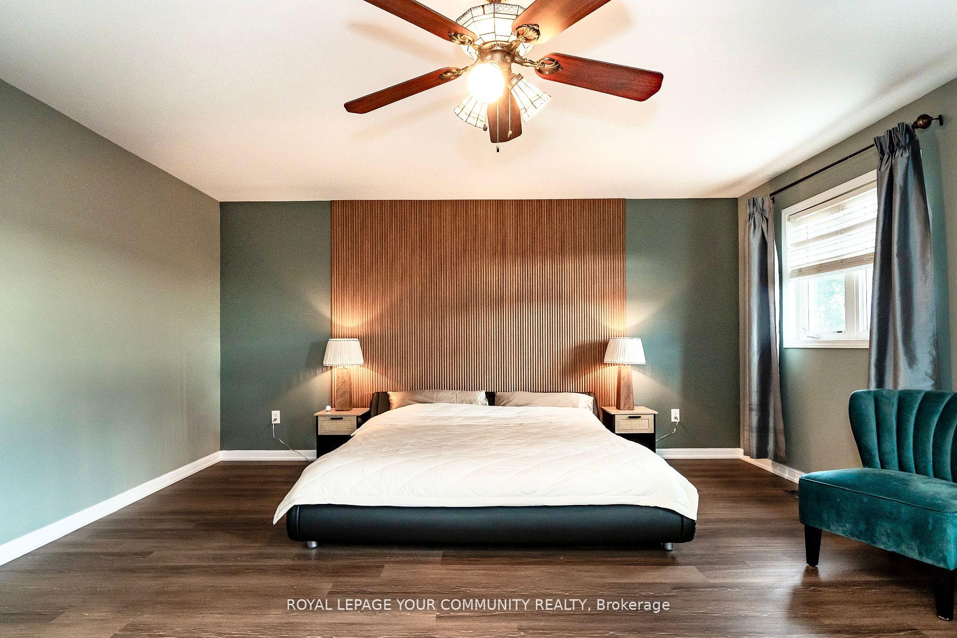 Photo 25 of 116 Winchester Terrace, Barrie, Innis-Shore — HOMEH
