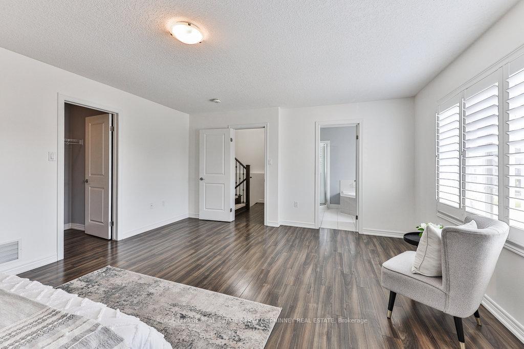 Photo 14 of 20 Cutts Crescent, Hamilton, Binbrook — HOMEH