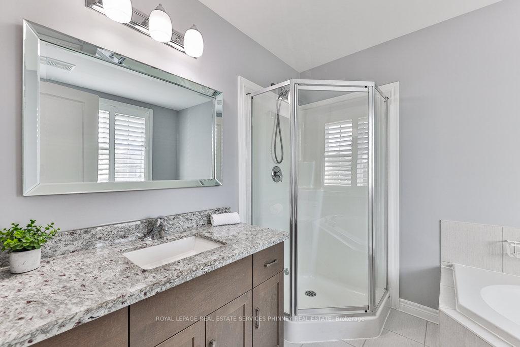 Photo 5 of 20 Cutts Crescent, Hamilton, Binbrook — HOMEH