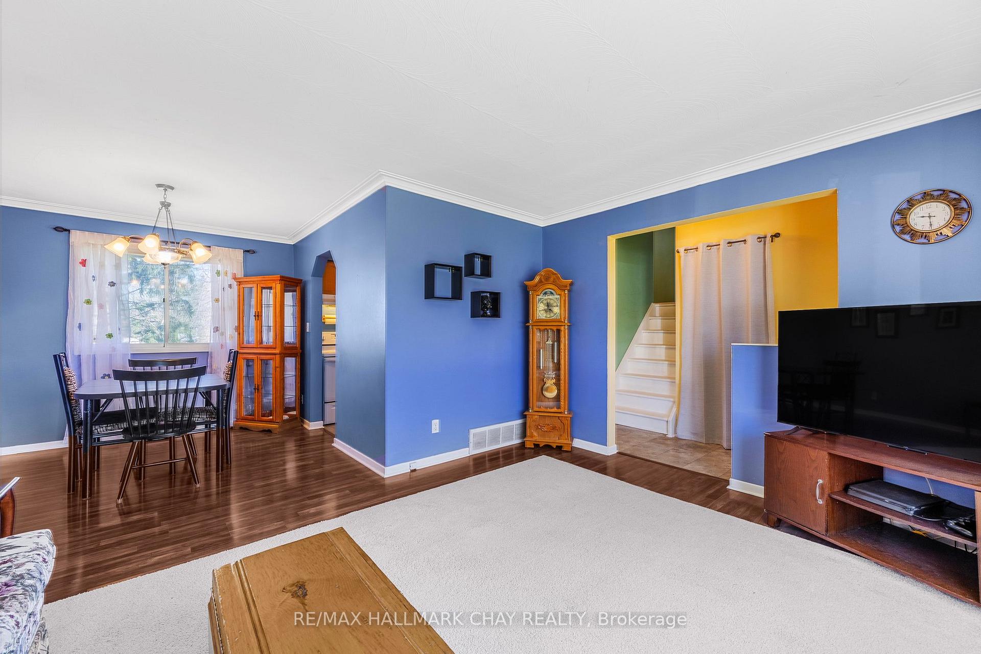 Photo 4 of 30 Dillane Street E, New Tecumseth, Tottenham — HOMEH