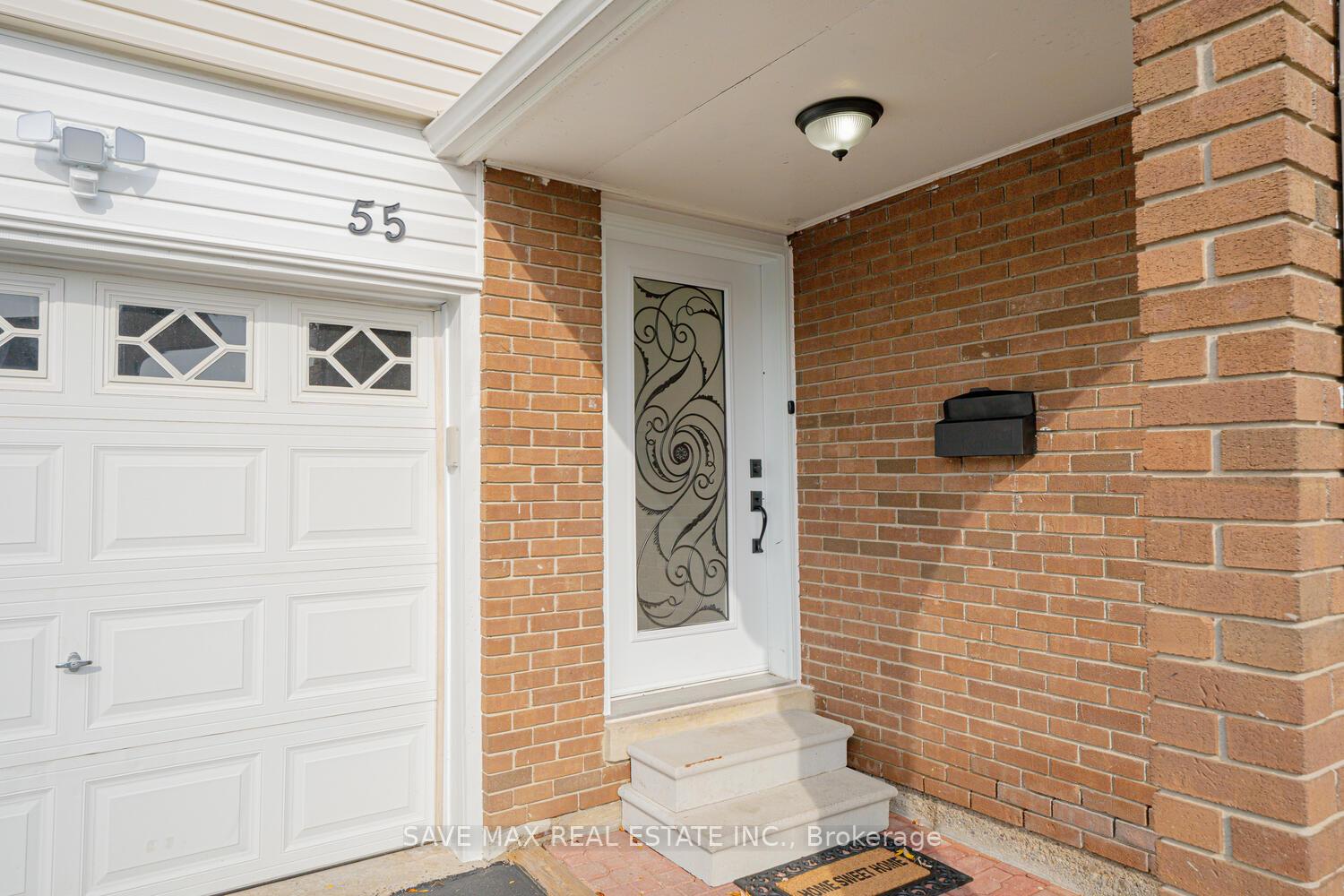 Photo 5 of 55 Crosswood Lane, Brampton, Brampton North — HOMEH